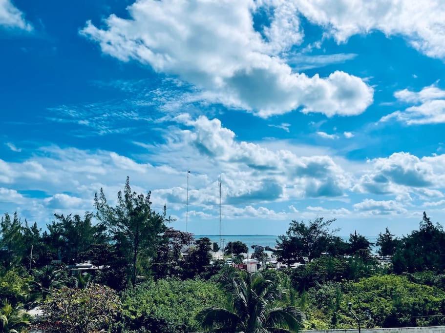 Punta Me Apartments & Rooms Near The Punta Sam Ferry Beach 칸쿤 외부 사진